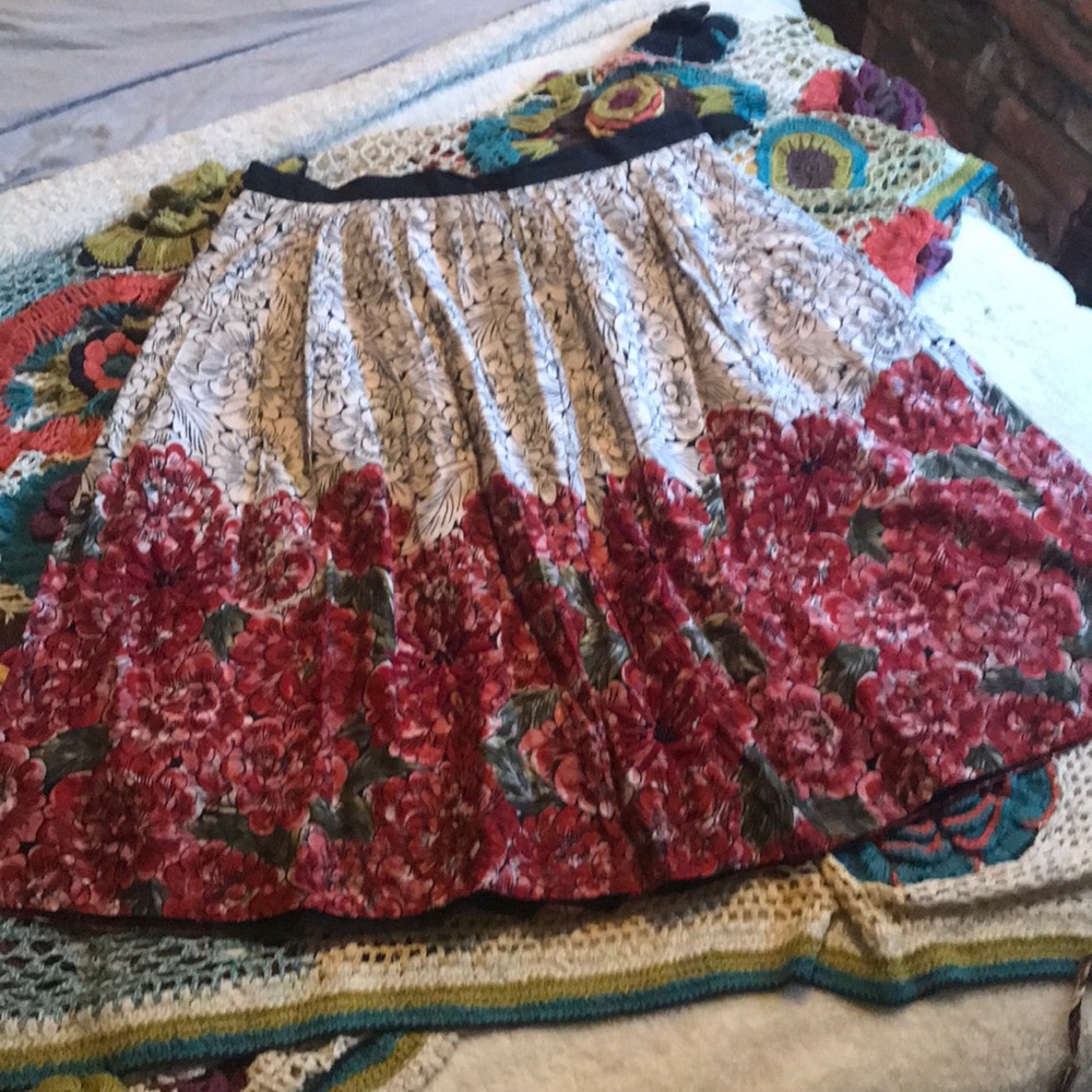 Edme and esyllte floral skirt